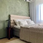 - Boutique In Centre - Free Parking Huoneisto *