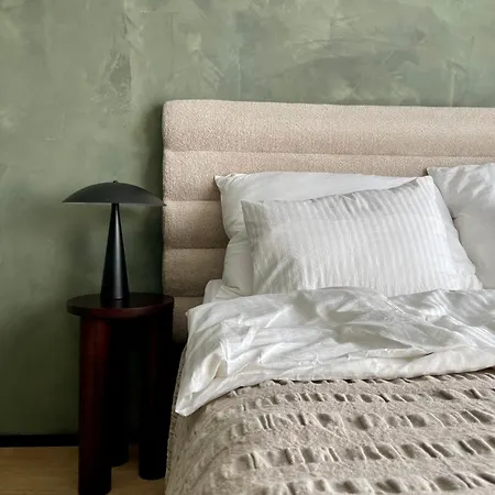 - Boutique In Centre - Free Parking *